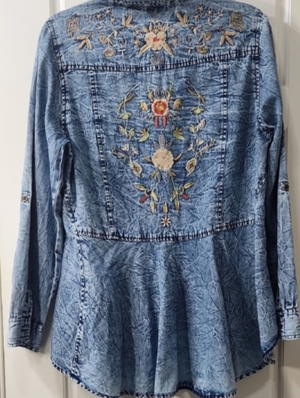 Nostalgia Embroidered Denim Shirt Size Medium